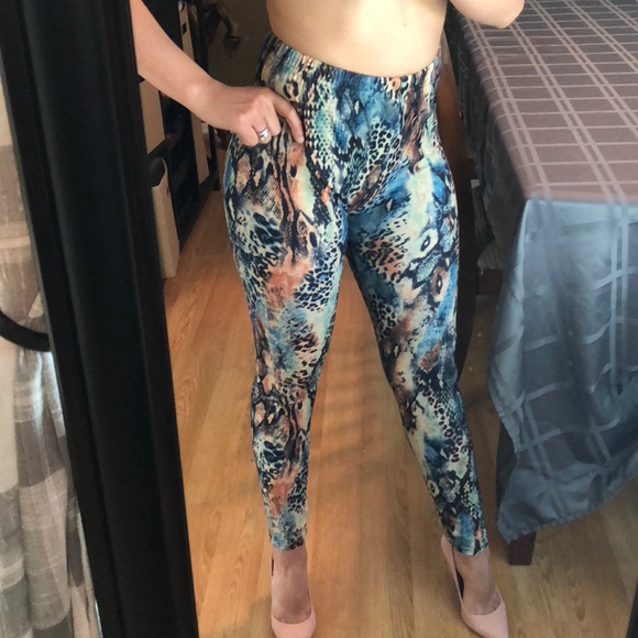 close clear out Animal Print High Waisted - Picture 3 of 8